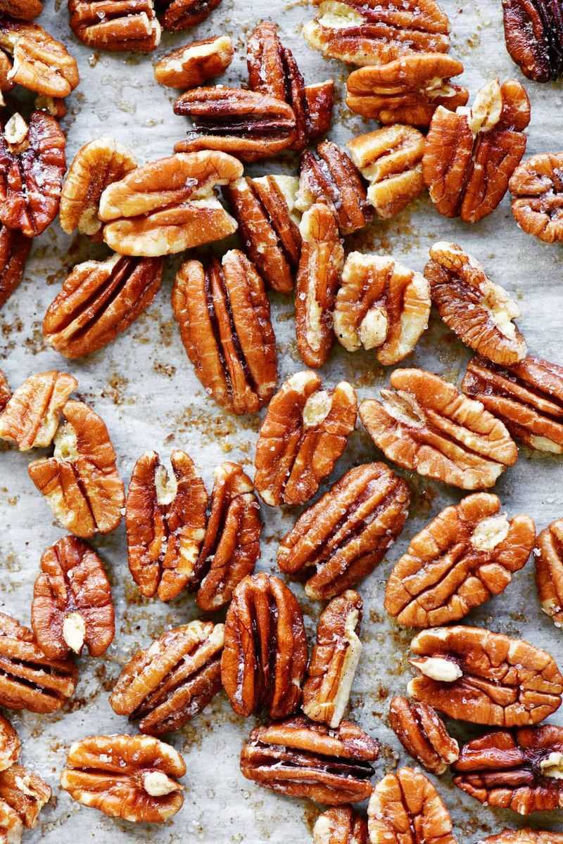 Pecans (Raw or Lightly Roasted)