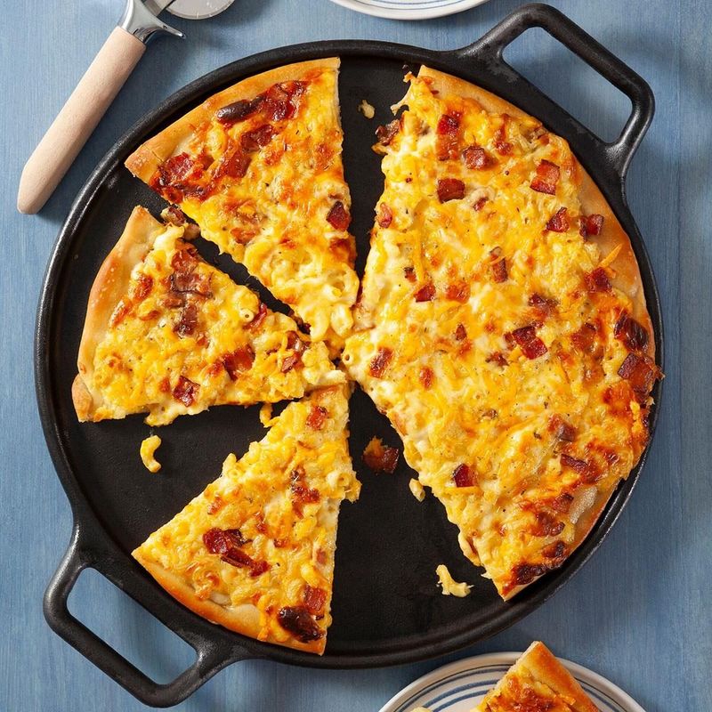 Mac and Cheese Pizza