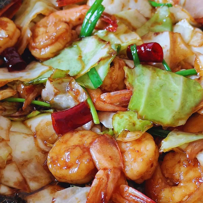 Shrimp & Cabbage Stir-Fry