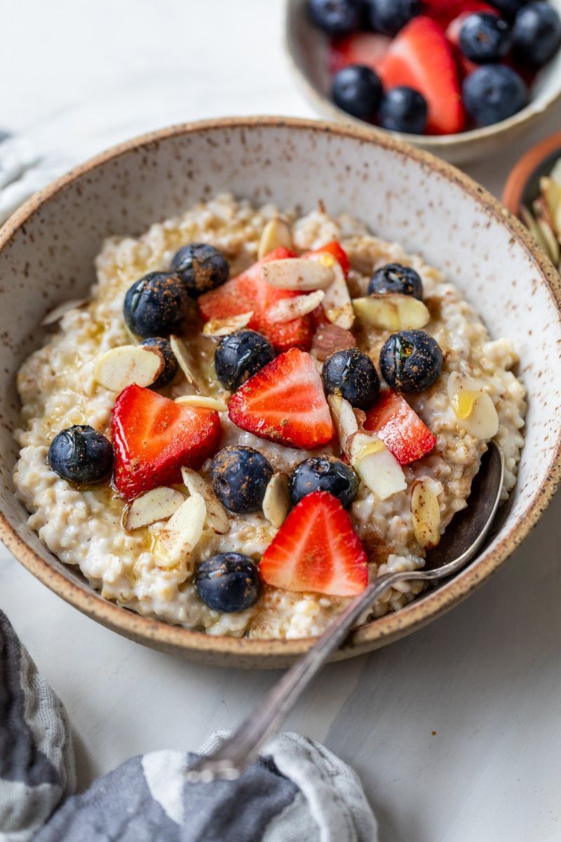 Oats (Plain Rolled or Steel-Cut)