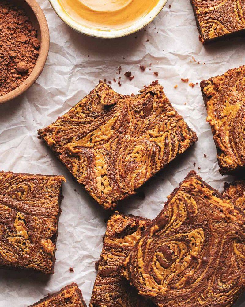 Peanut Butter Chocolate Swirl Bars