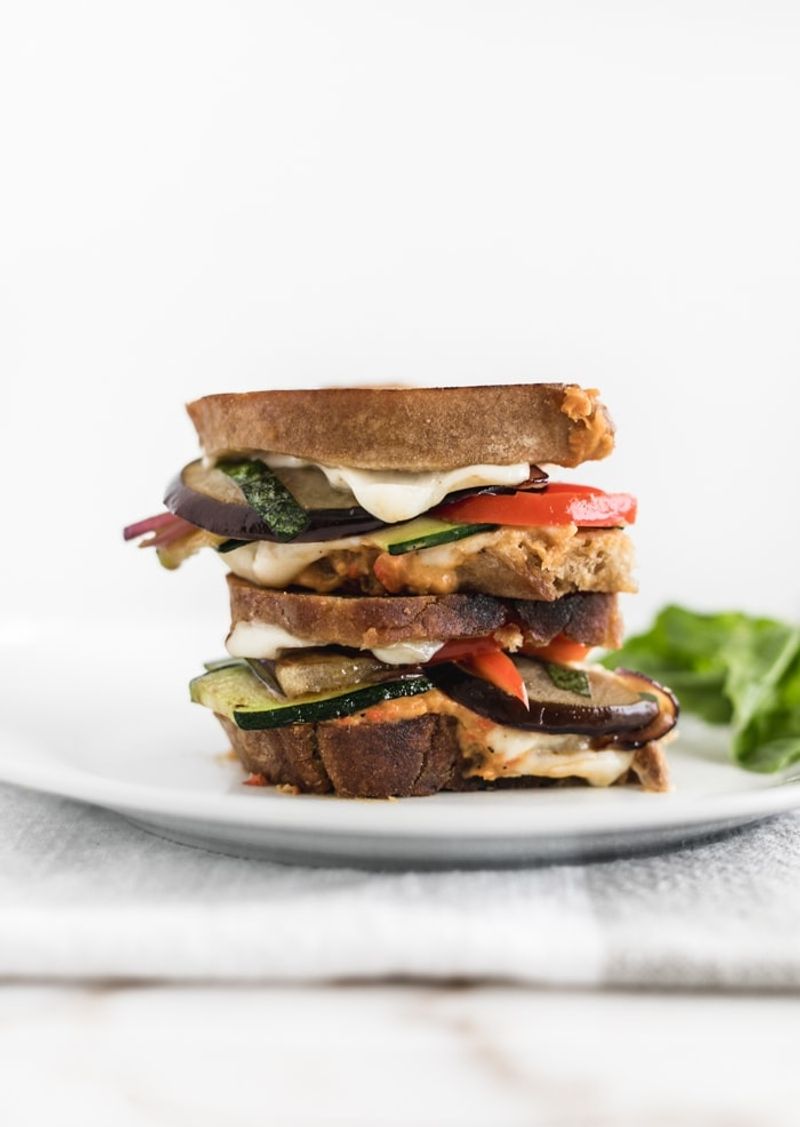 Grilled Vegetables with Hummus