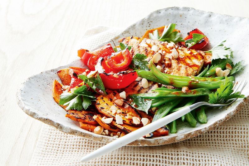 Grilled Chicken or Tofu Salad with Olive Oil & Pumpkin Seeds