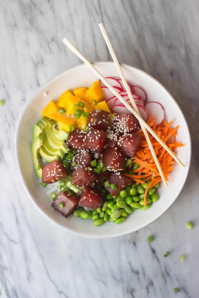 Poke Bowl with Ahi Tuna and Seaweed Salad