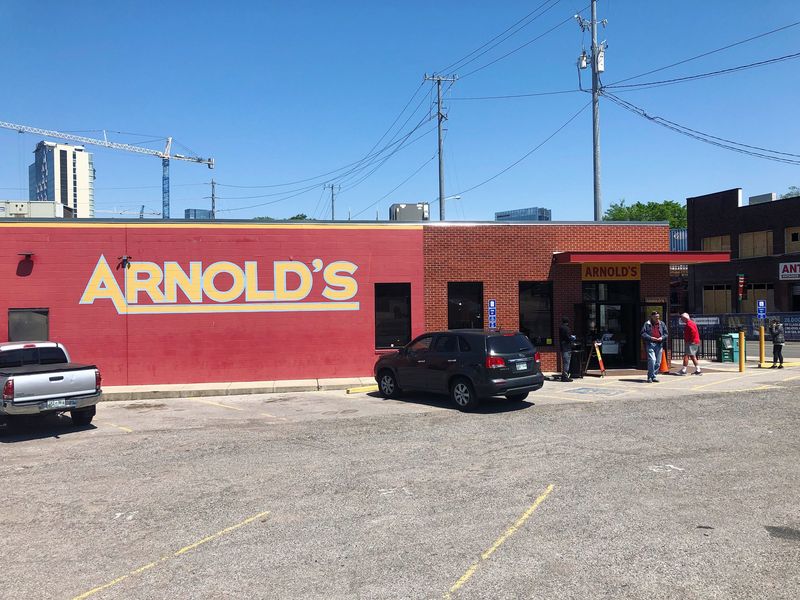 Arnold’s Country Kitchen – Nashville, Tennessee