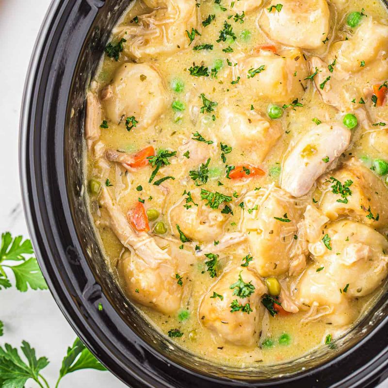 Slow Cooker Chicken and Dumplings