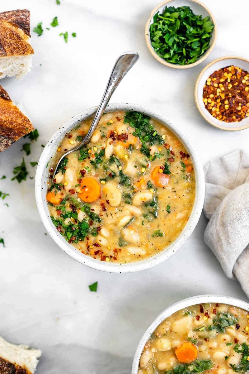 Veggie & White Bean Soup