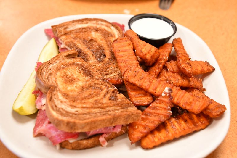 South Dakota: Phillips Avenue Diner
