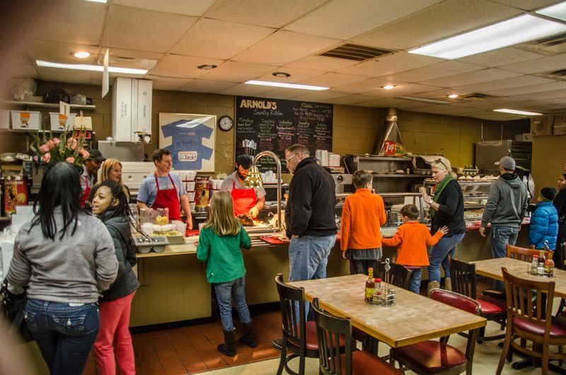 Tennessee: Arnold’s Country Kitchen (Nashville)