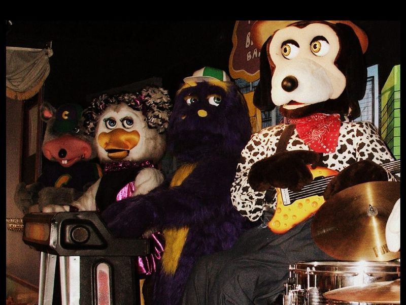 ShowBiz Pizza Place