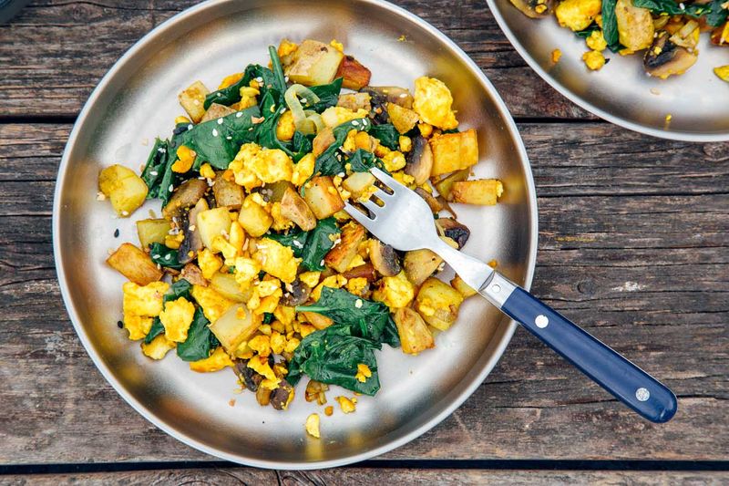 Tofu Scramble with Veggies & Turmeric