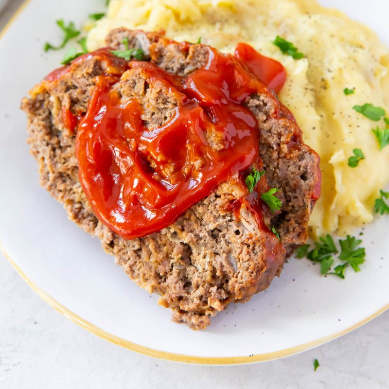 Meatloaf with Mashed Potatoes