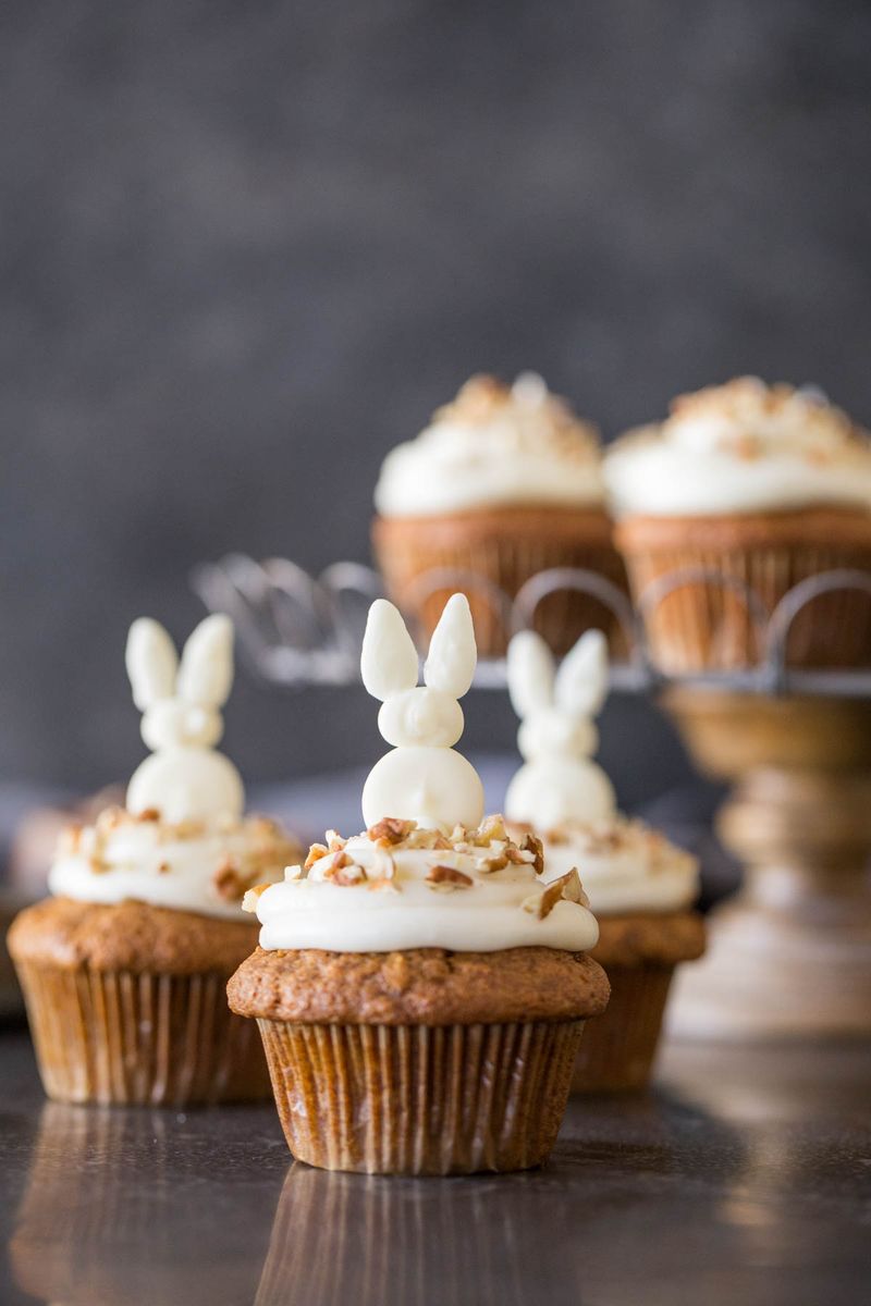 Carrot Cake Bunny Cupcakes
