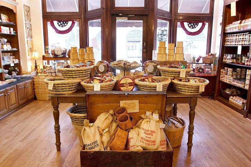 The Peanut Shop – Charleston, South Carolina