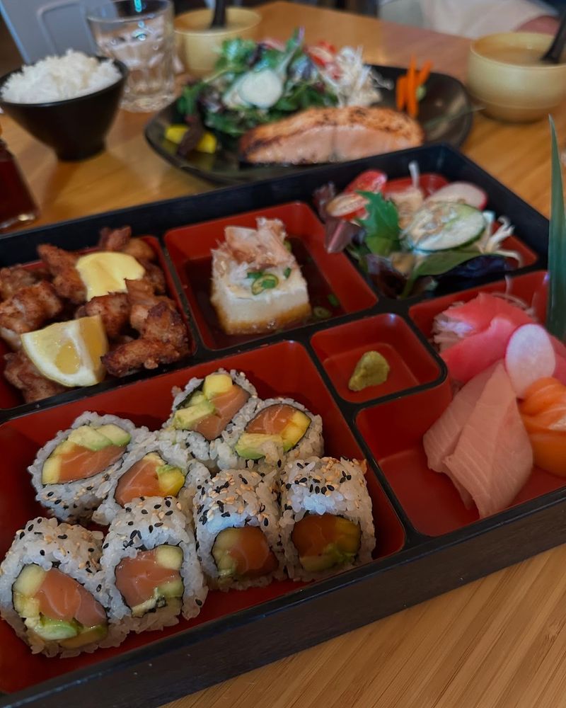 Kome Sushi Kitchen Buffet