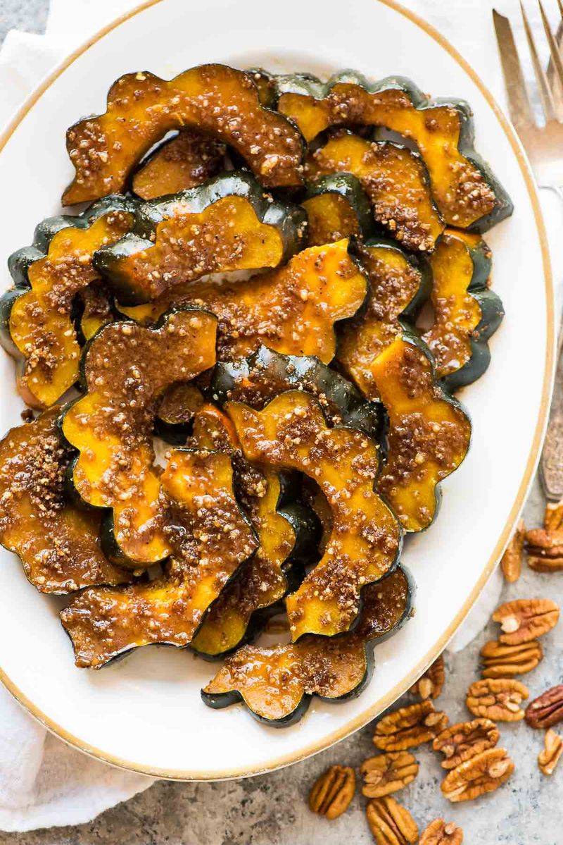 Baked Acorn Squash Slices with Brown Sugar