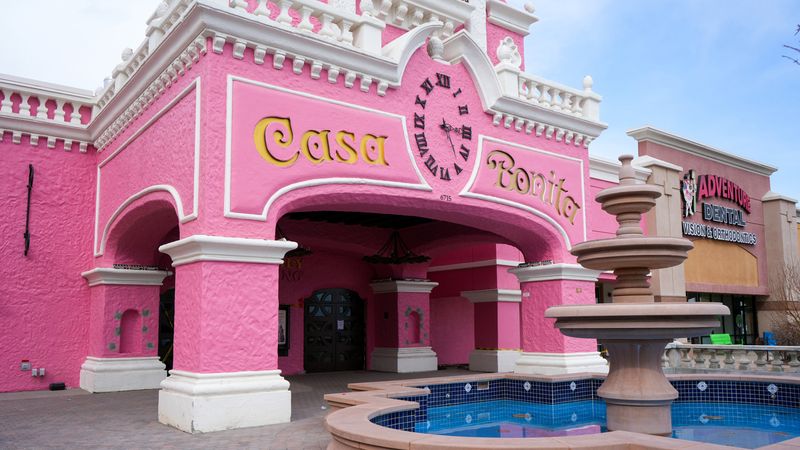 Casa Bonita – Lakewood, CO