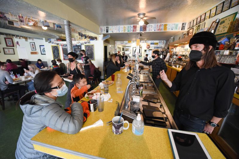 Utah: Blue Plate Diner (Salt Lake City)