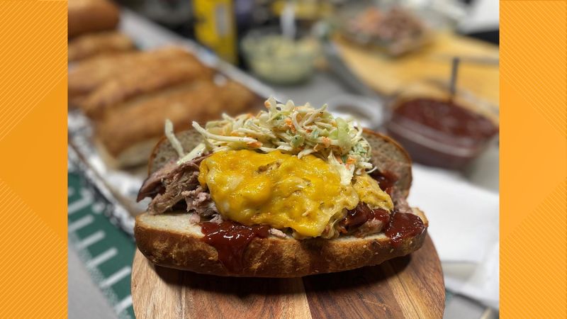 The Mac & Cheese BBQ Sandwich