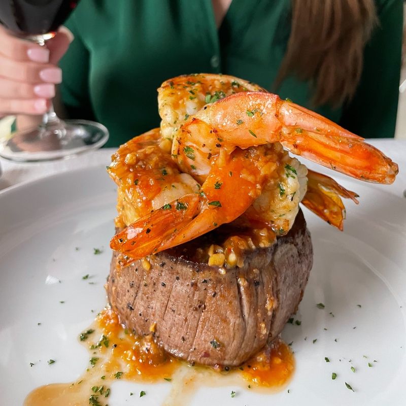 Fleming’s Prime Steakhouse & Wine Bar