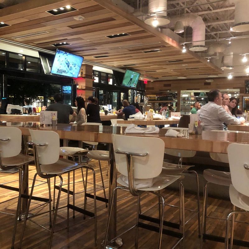 Zinburger Wine & Burger Bar