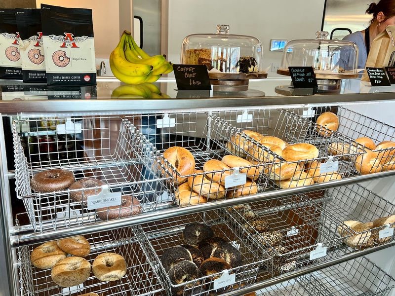 Allie Boy’s Bagelry & Luncheonette (Milwaukee)