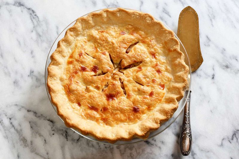Mock Apple Pie (made with Ritz crackers)