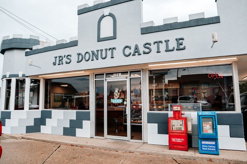JR’s Donut Castle – Parkersburg, West Virginia