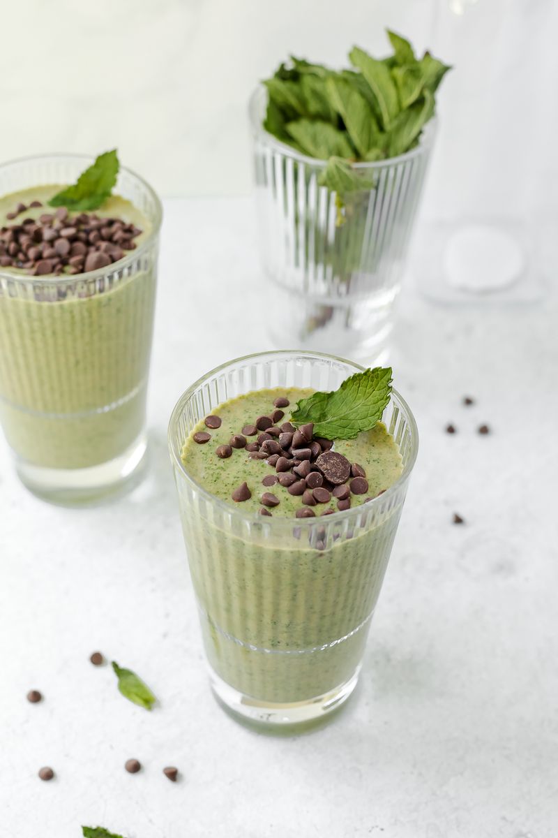 Mint Chocolate Chip Smoothie