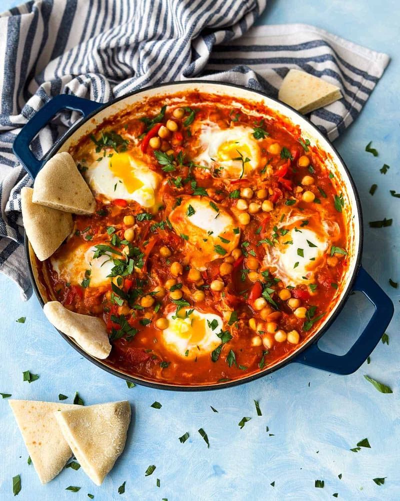 Shakshuka (Eggs in Tomato Sauce)