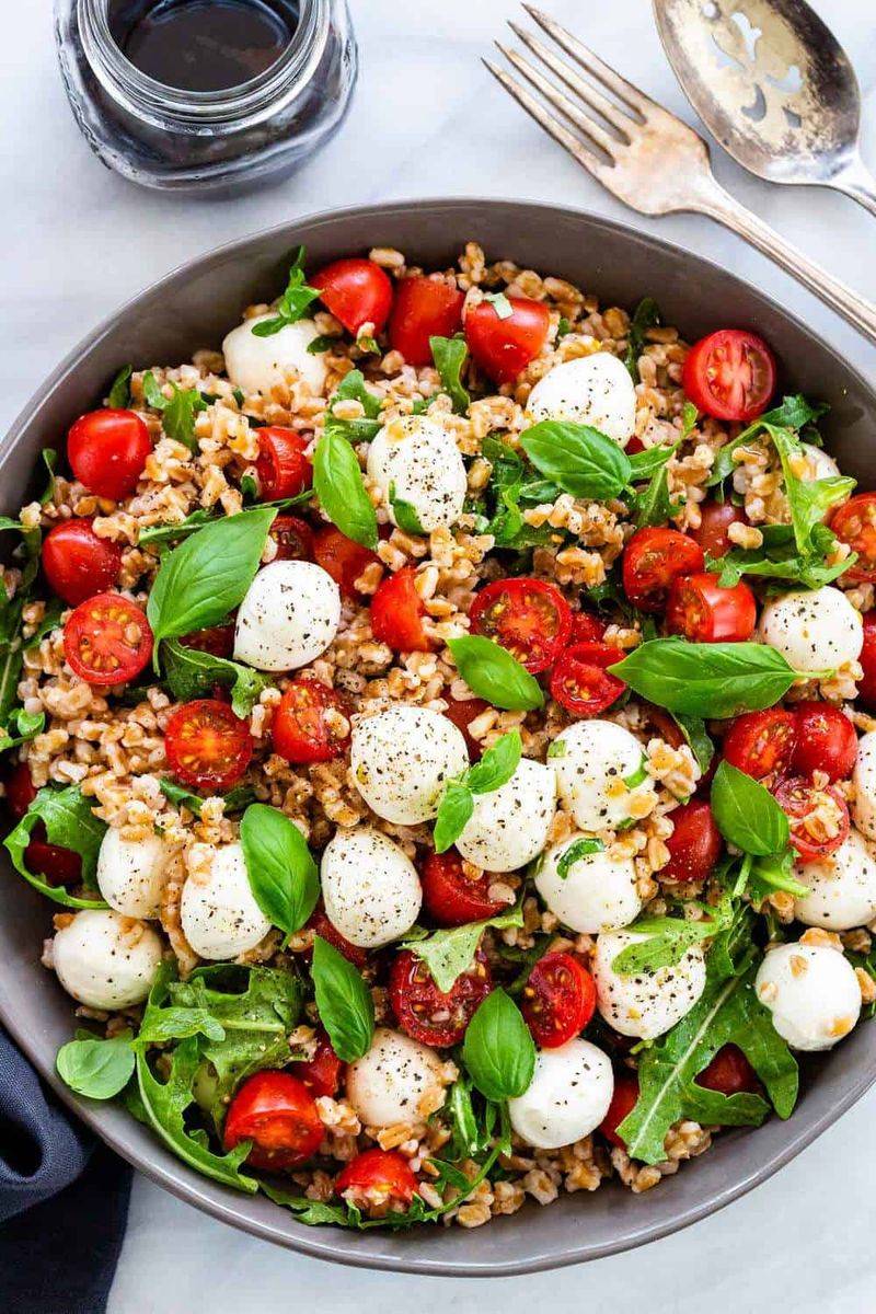 Caprese Salad with Farro