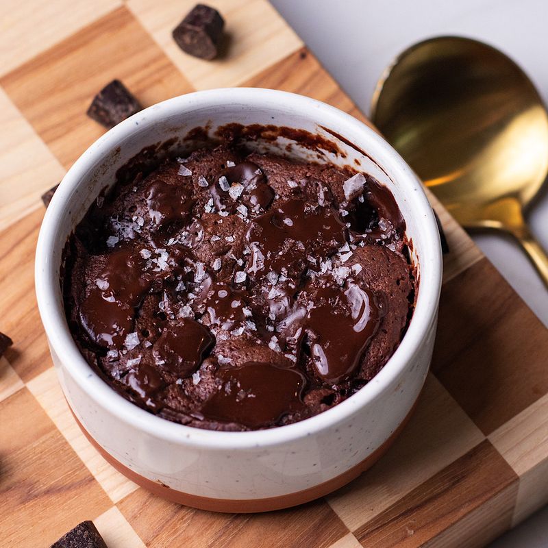 Date and Oatmeal Microwave Cake
