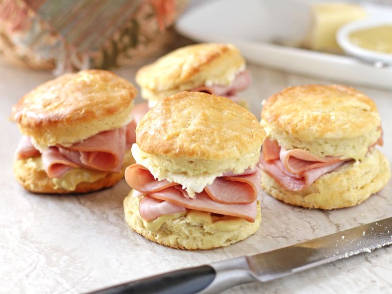 Virginia – Country Ham Biscuits