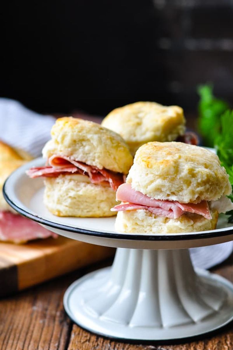 Virginia – Country Ham Biscuit