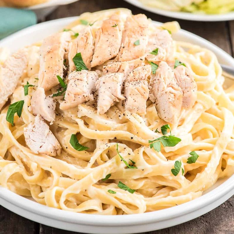 Olive Garden Chicken Alfredo