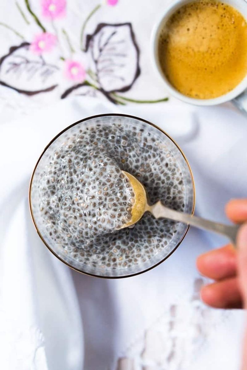 Overnight Chia Pudding with Almond Milk Only