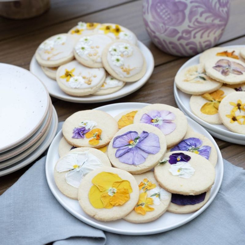 Edible Flowers: Natural Benefits