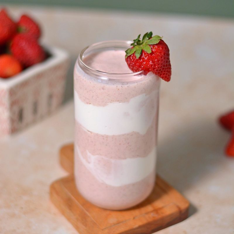 Strawberry Cheesecake Smoothie