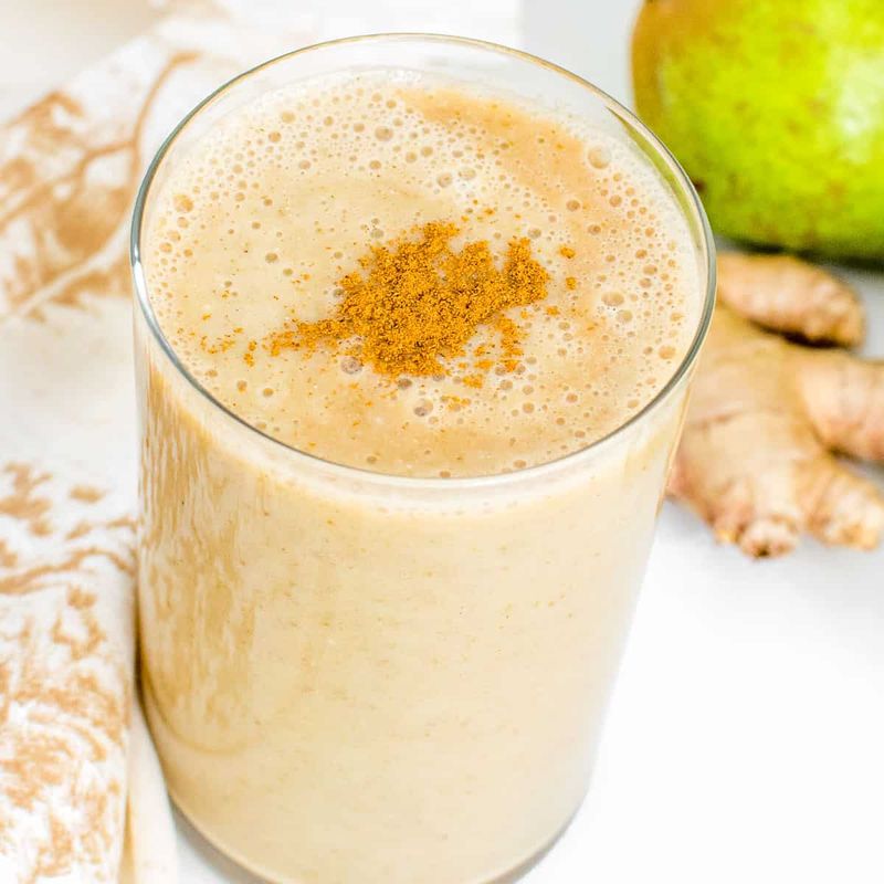 Ginger Pear Spice Smoothie