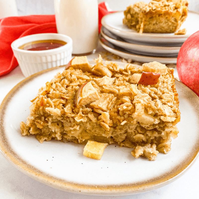 Apple Cinnamon Oat Cake