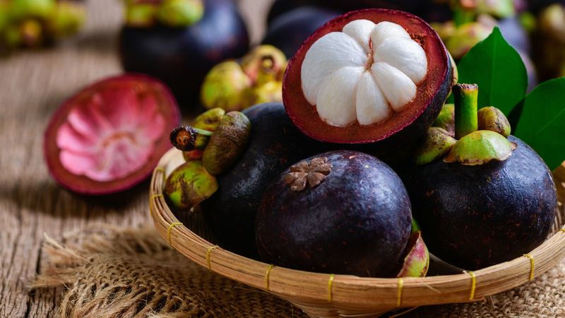 Mangosteen (Fresh from Southeast Asia)