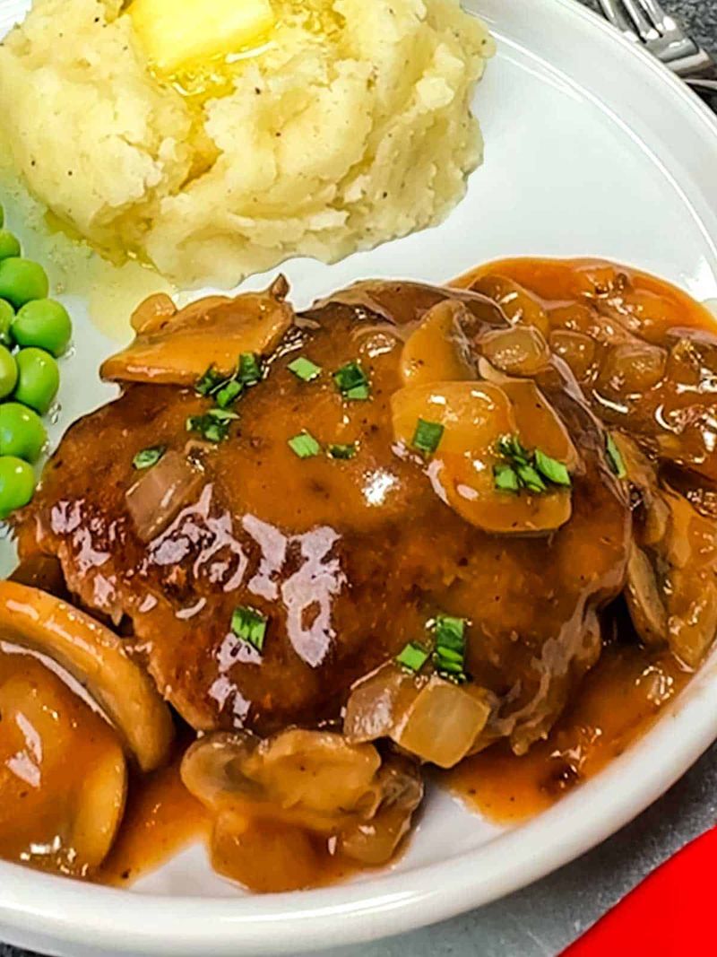 Salisbury Steak with Mushroom Gravy