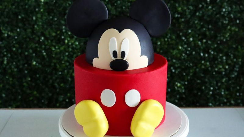 Classic Mickey Face Cake