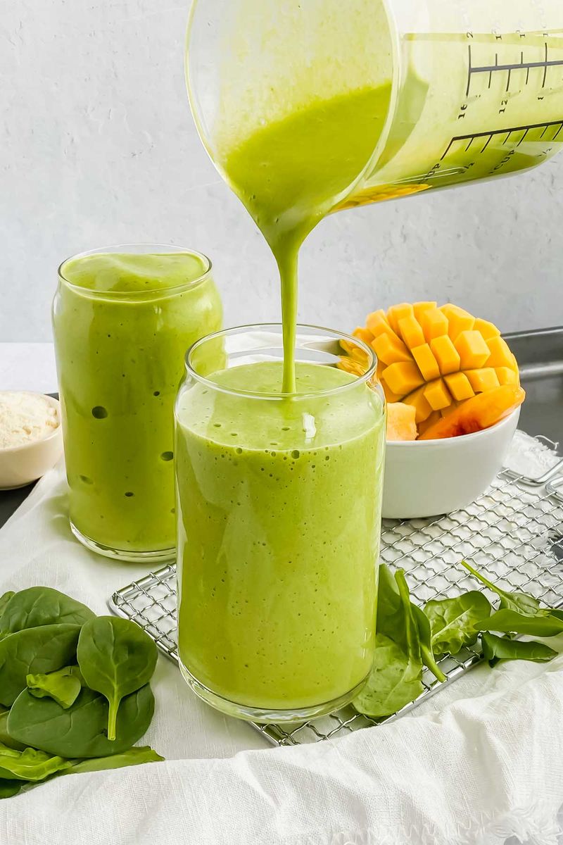 Spinach Mango Smoothie