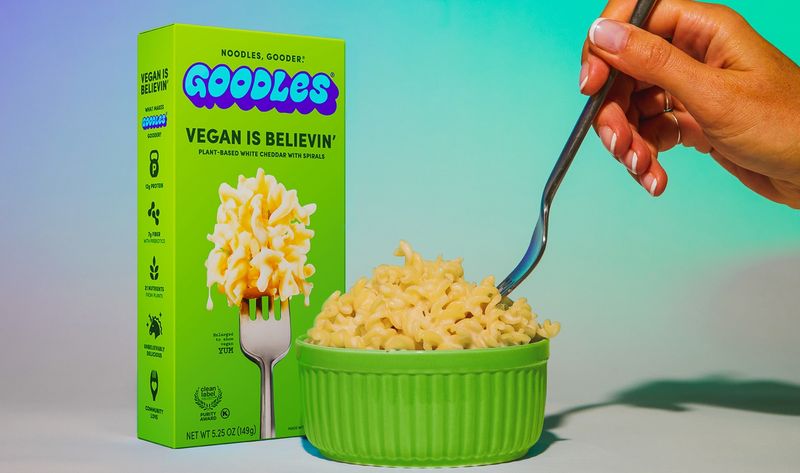 Vegan Mac & Cheese (That Actually Melts)