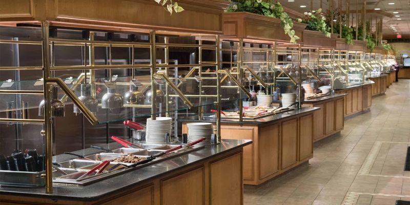 Shady Maple Smorgasbord – East Earl, PA