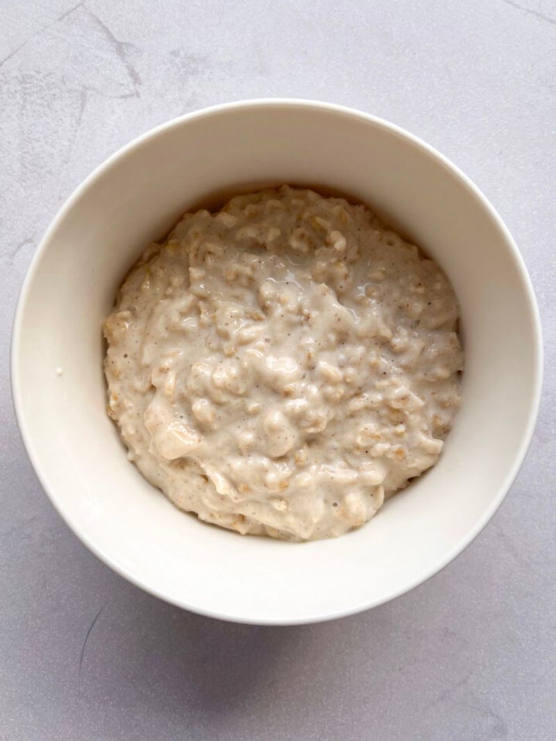 Plain Oatmeal with Zero Toppings