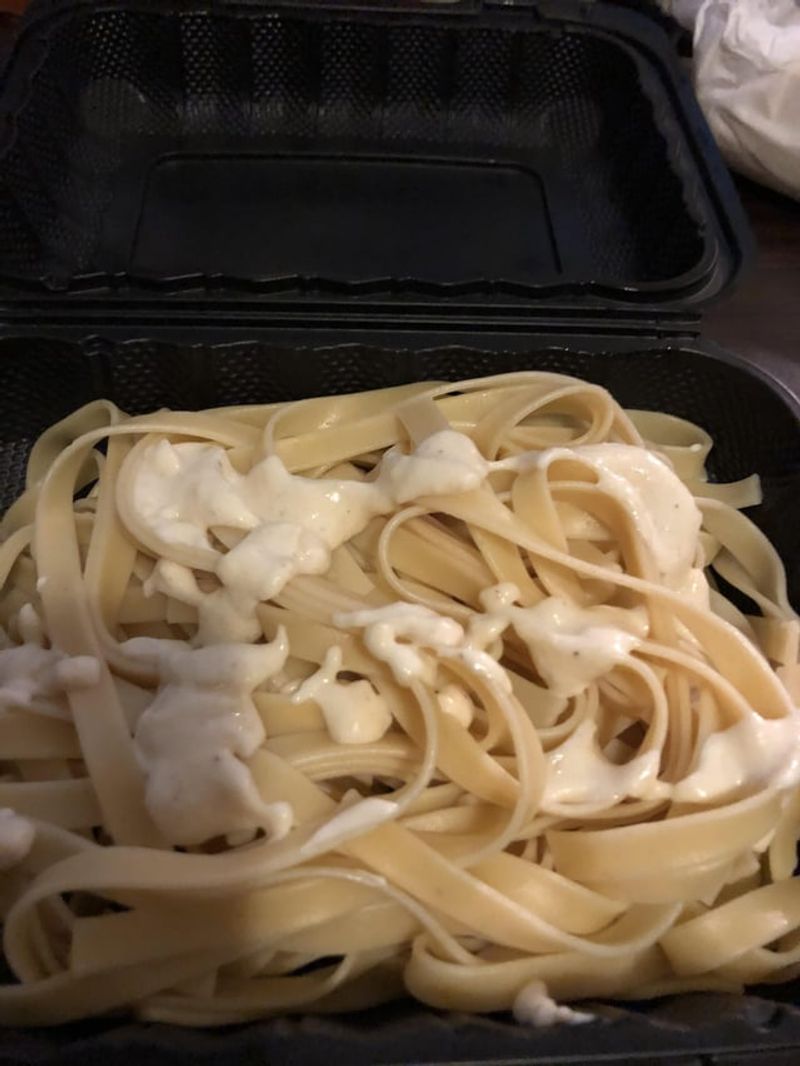 Fettuccine Alfredo (Chain Restaurant Style)