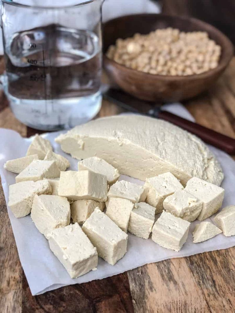 Plain Boiled Tofu in Broth