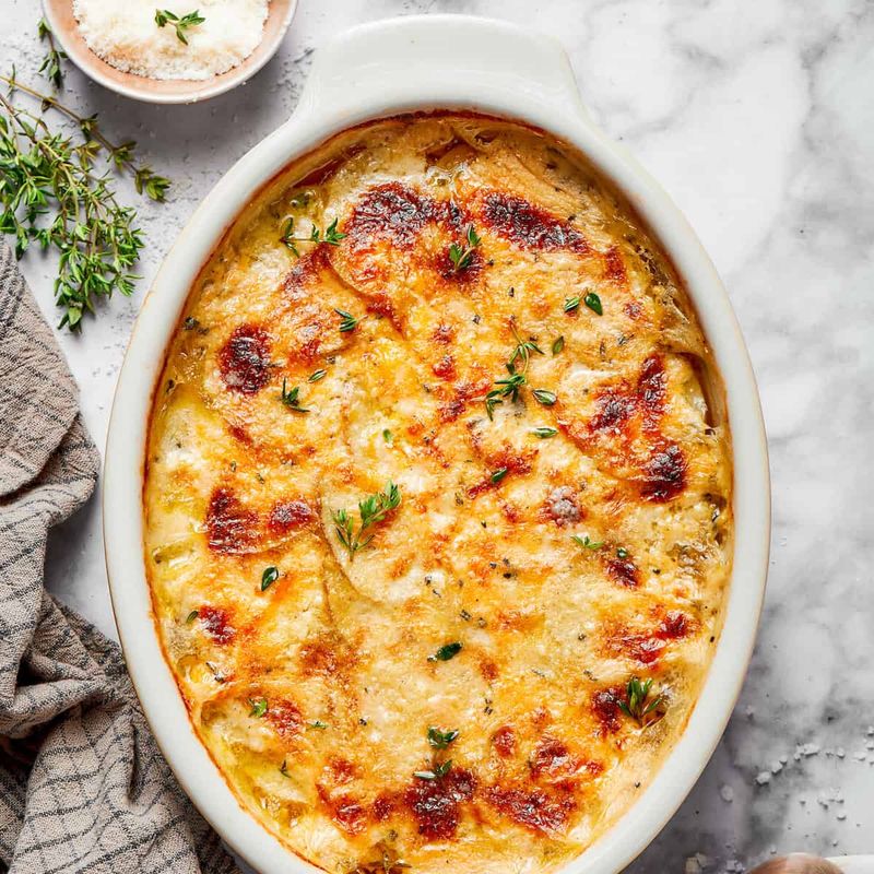 Cheesy Scalloped Potatoes